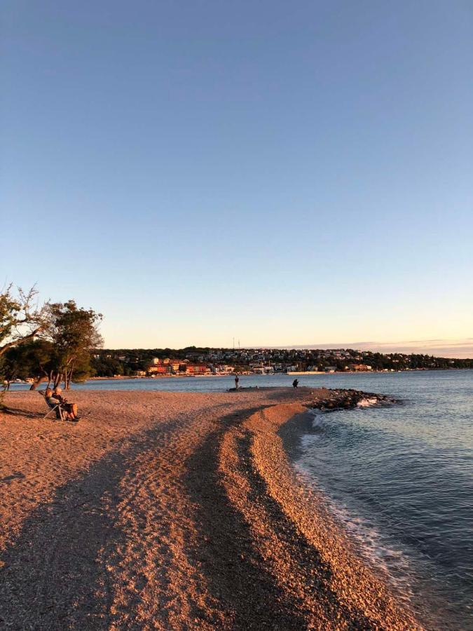 Vila Stemark Njivice Luaran gambar