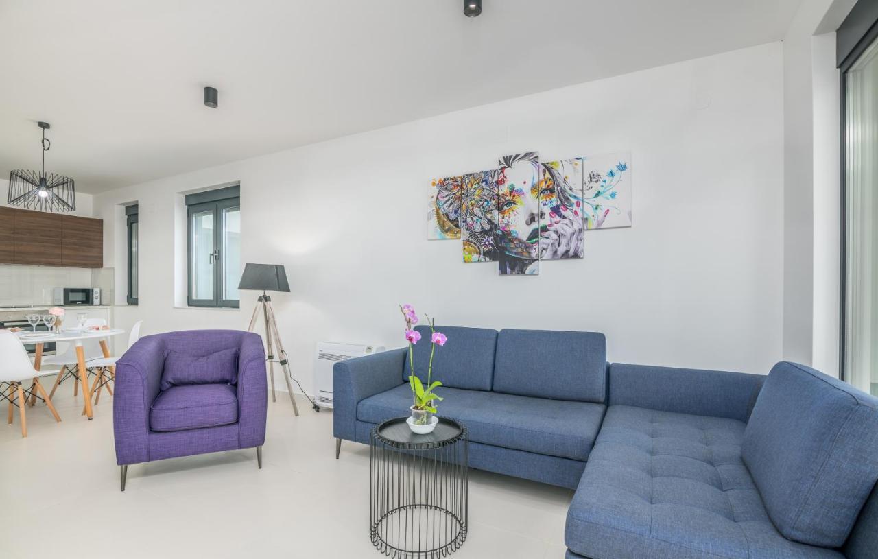 Vila Stemark Njivice Luaran gambar